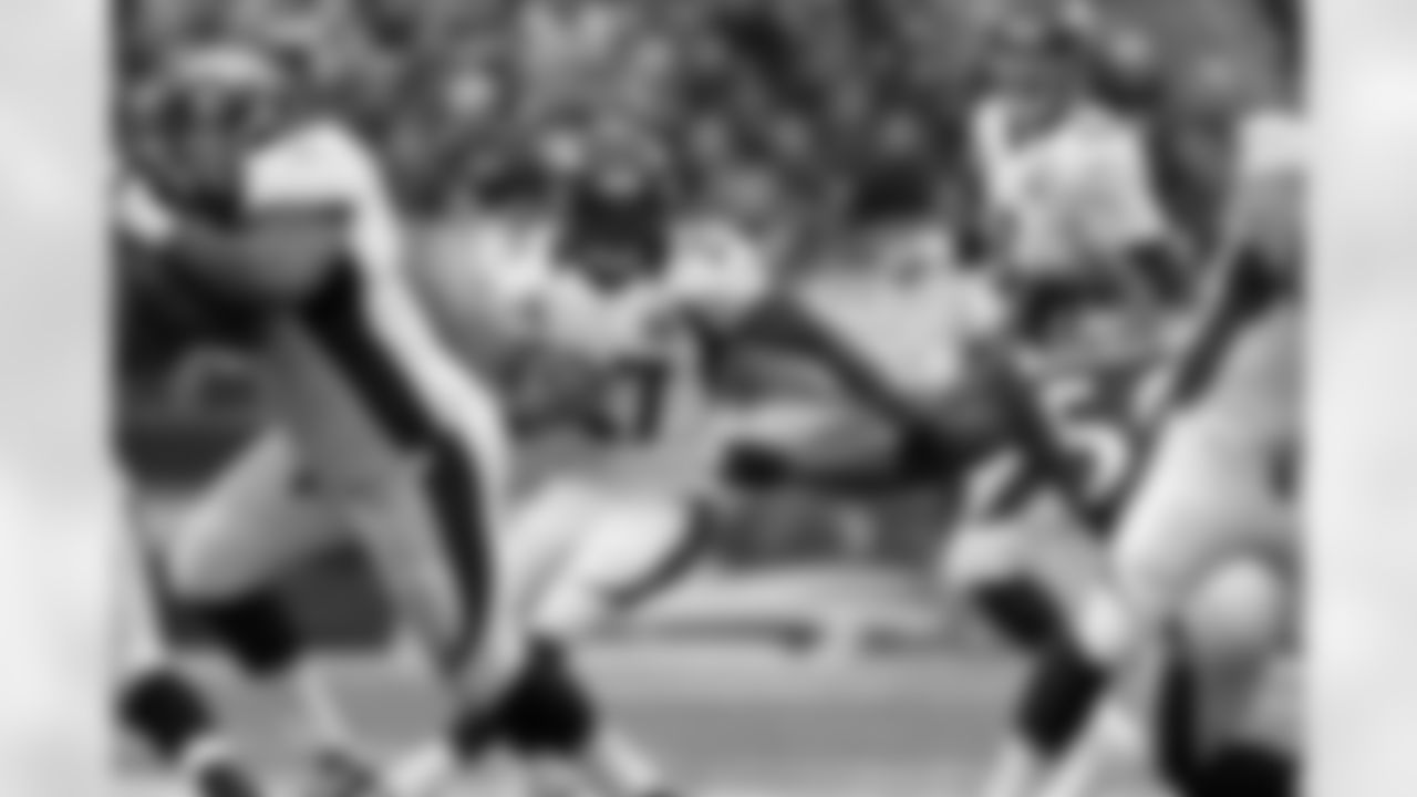 RB Knowshon Moreno led all rushers with 22 carries for 118 yards.