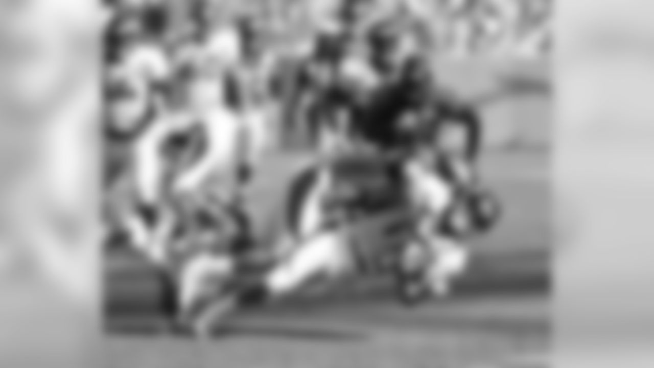 A record 41,304 fans took in the Broncos' summer scrimmage at Sports Authority Field at Mile High.