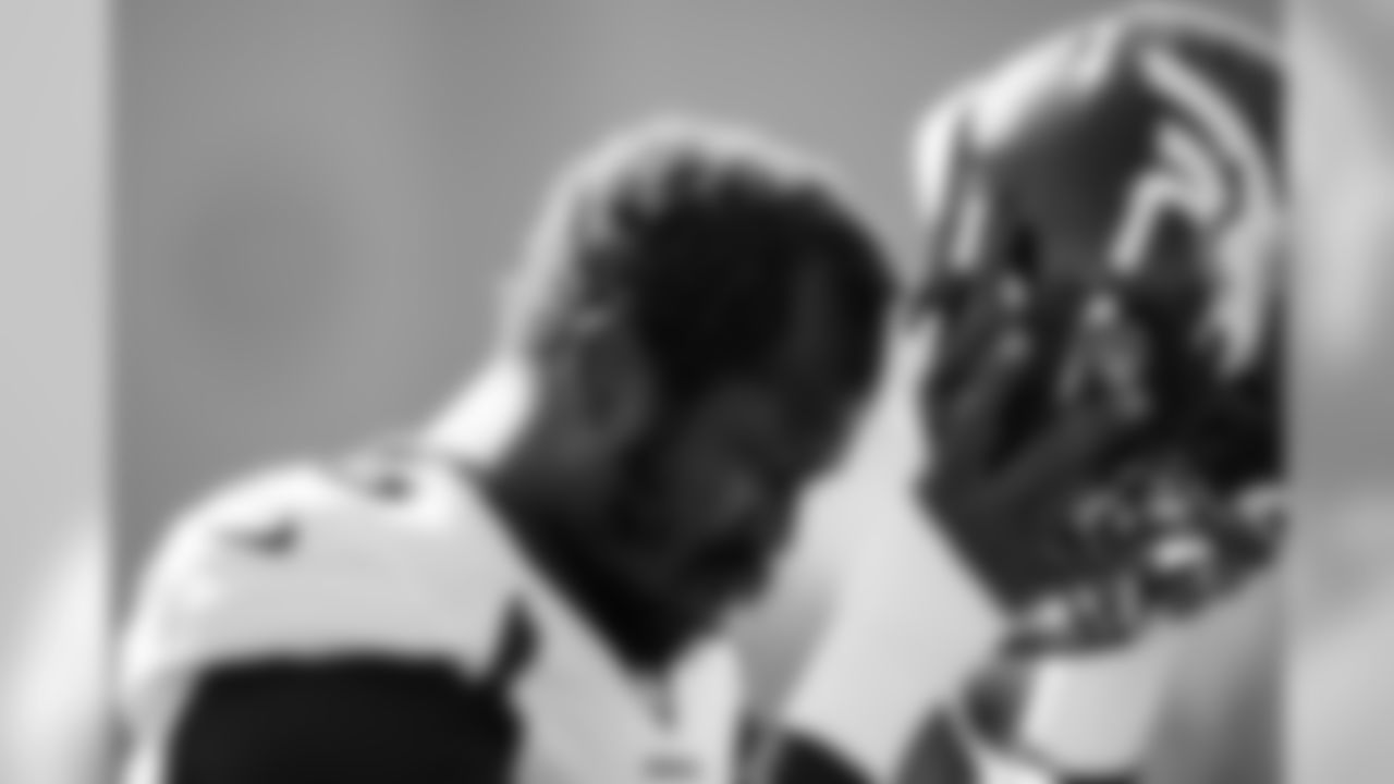 Von Miller during training camp at UCHealth Training Center in Centennial, CO, August 18, 2020.
Photo by Gabriel Christus