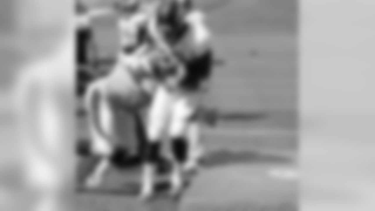 Derek Wolfe and Quanterus Smith