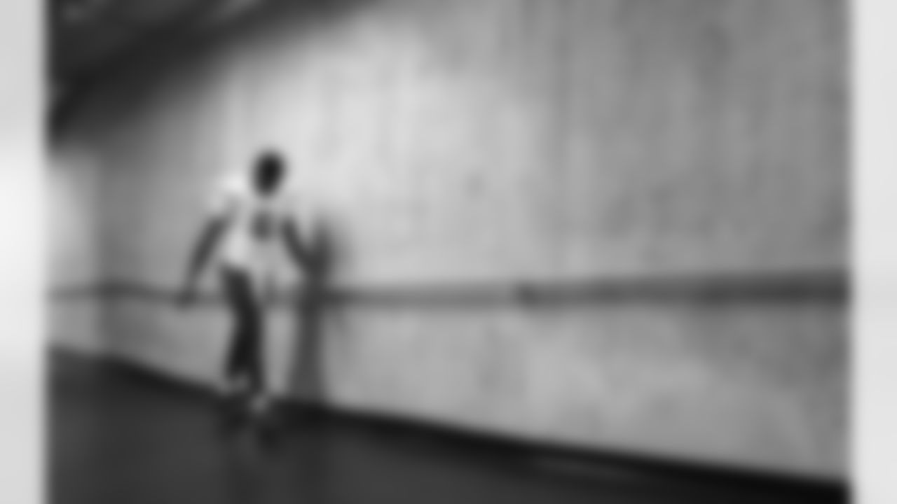 Minnesota Vikings quarterback Teddy Bridgewater (5) walks to the locker room during an NFL football game against the Detroit Lions in Detroit Sunday, Dec. 14, 2014. (AP Photo/Paul Sancya)
