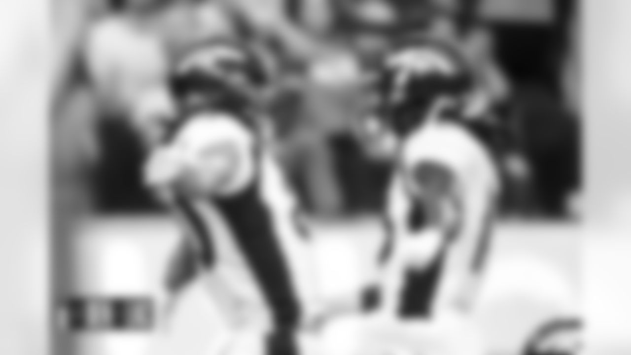 Greg Dulcich and Jerry Jeudy during the Denver Broncos' Week 6 game against the Los Angeles Chargers at SoFi Stadium in Inglewood, California on October 17, 2022. (Photo by Gabriel Christus)