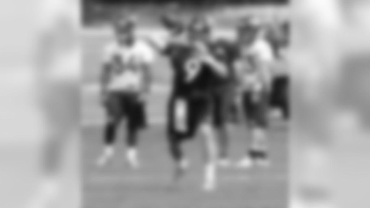 QB Bryn Renner