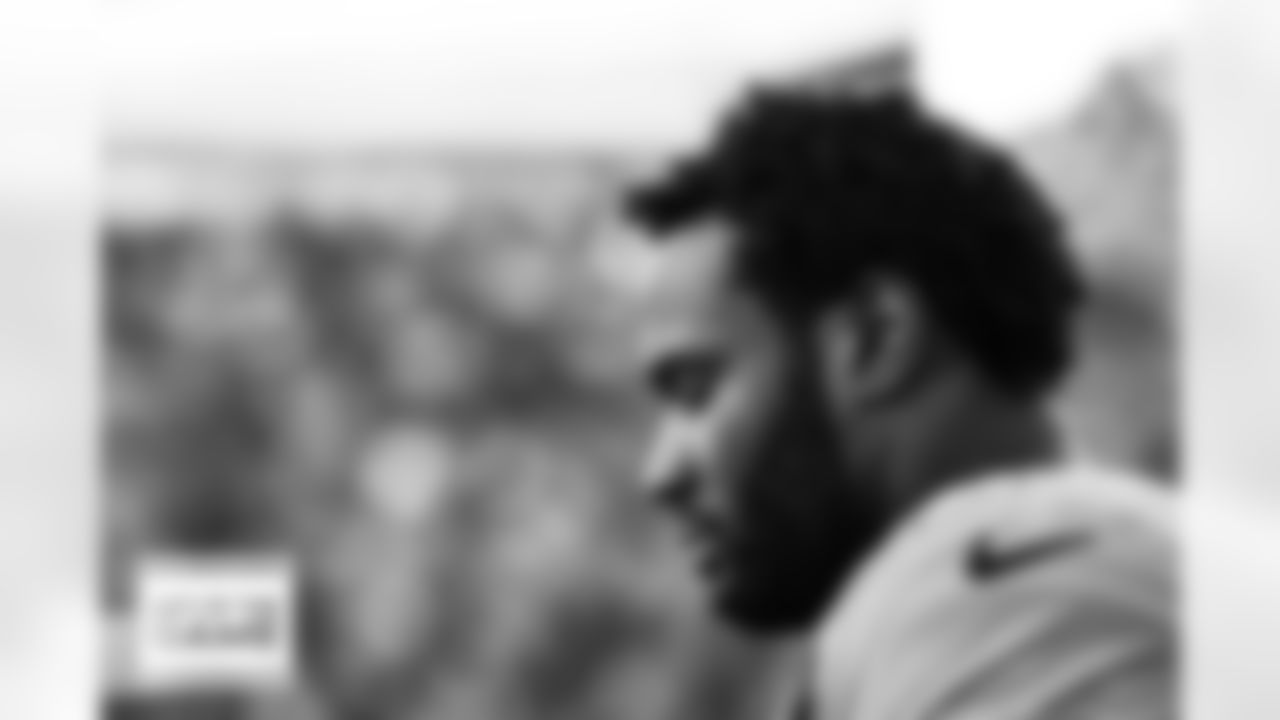 Latavius Murray during the national anthem before the Broncos' Week 18 game against the Los Angeles Chargers at Empower Field at Mile High in Denver, Colorado on January 8, 2023. Photo by Ben Swanson/DenverBroncos.com