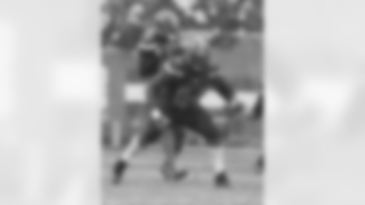A first-round pedigree could get him another shot, but the Cowboys were his fourth team in just four seasons, and he hasn't started since he was in Arizona. The fractured left fibula he suffered during his rookie preseason has prevented him from reaching his potential.