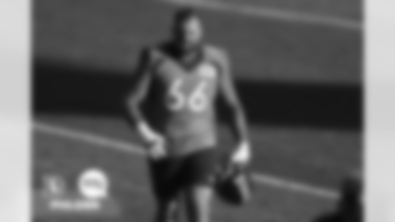 Dalton Risner during practice on Wednesday, November 10, 2021 at UCHealth Training Center in Englewood, Colorado.
Photo by Gabriel Christus