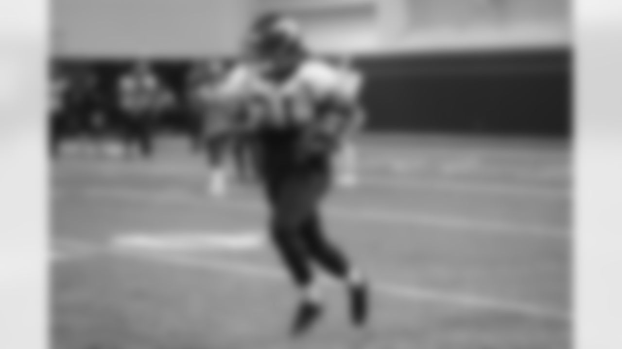 Su'a Cravens during practice in the Pat Bowlen Fieldhouse at UCHealth Training Center on November 7, 2018.