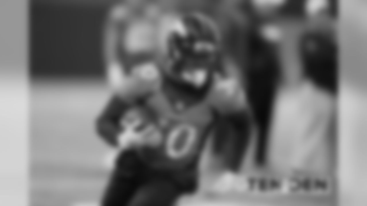 Phillip Lindsay during practice at UCHealth Training Center on October 10, 2019. (Photo by Gabriel Christus)