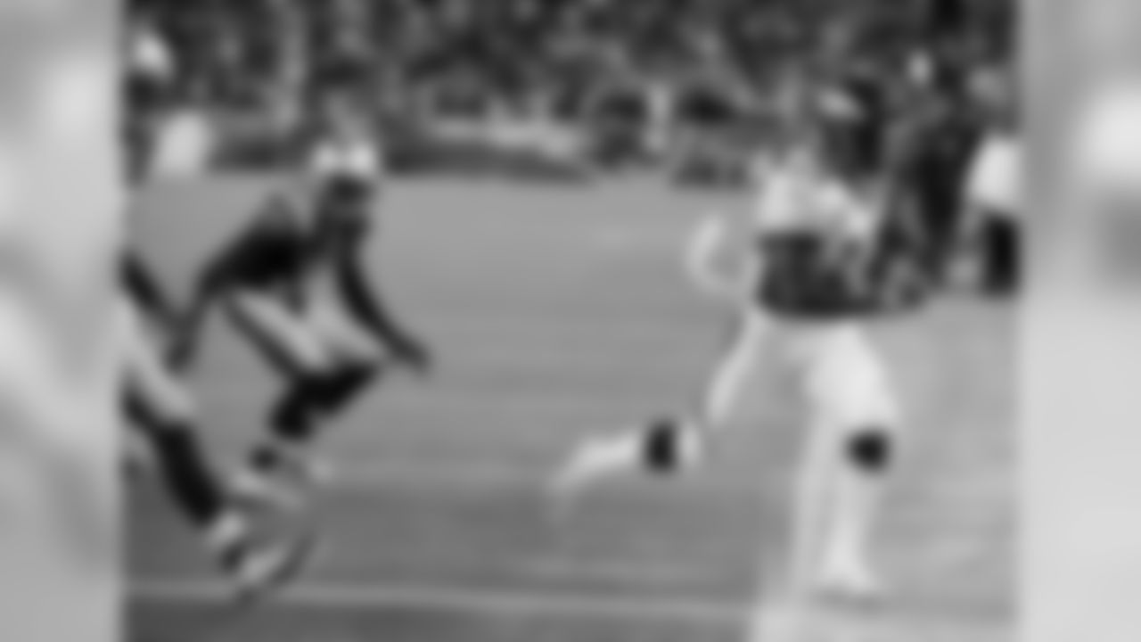 Hillman got the Broncos on the board with a 1-yard TD run around the left edge.