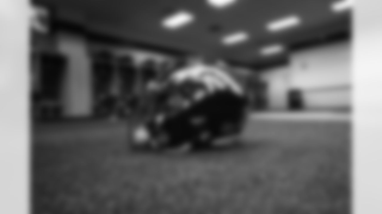 Broncos helmet ahead of the Broncos Week 15 game vs. the Bengals at Empower Field at Mile High on Sunday, December 19, 2021.