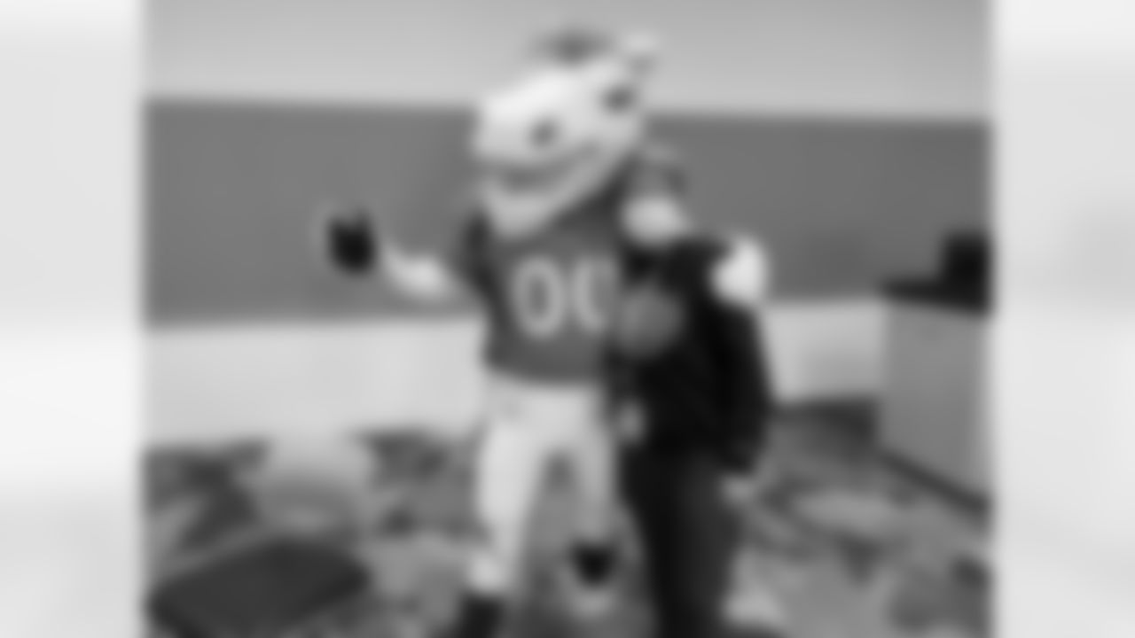 Miles the mascot and Denver Broncos Cheerleaders host a lunch for child life specialists from Children's Hospital Colorado during an event as part of Random Acts of Kindness Week at in Denver, Colorado on February 15, 2023. Photo credit: Denver Broncos