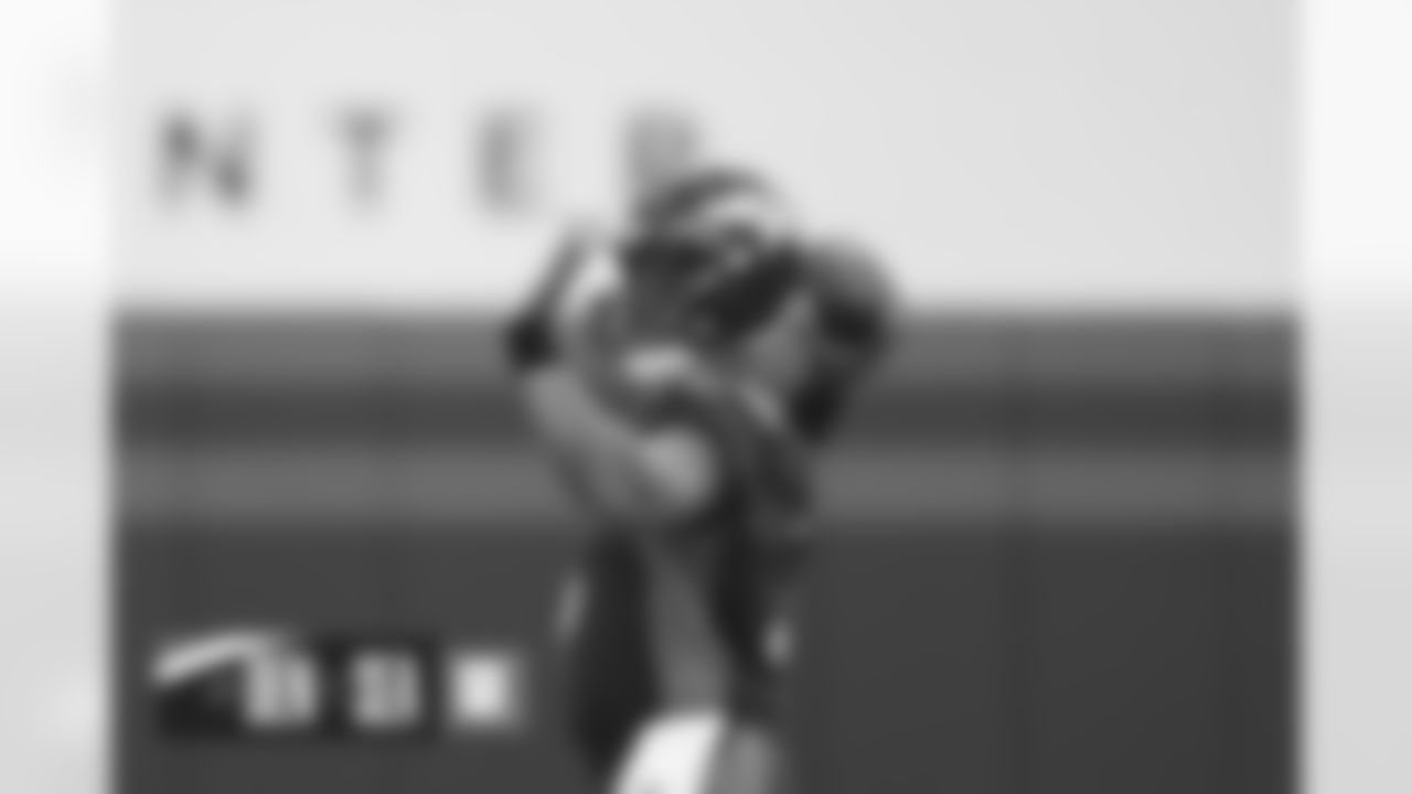 Russell Wilson during practice on Saturday, September 10, 2022 at UCHealth Training Center in Englewood, Colorado.
Photo by Gabriel Christus/Denver Broncos
