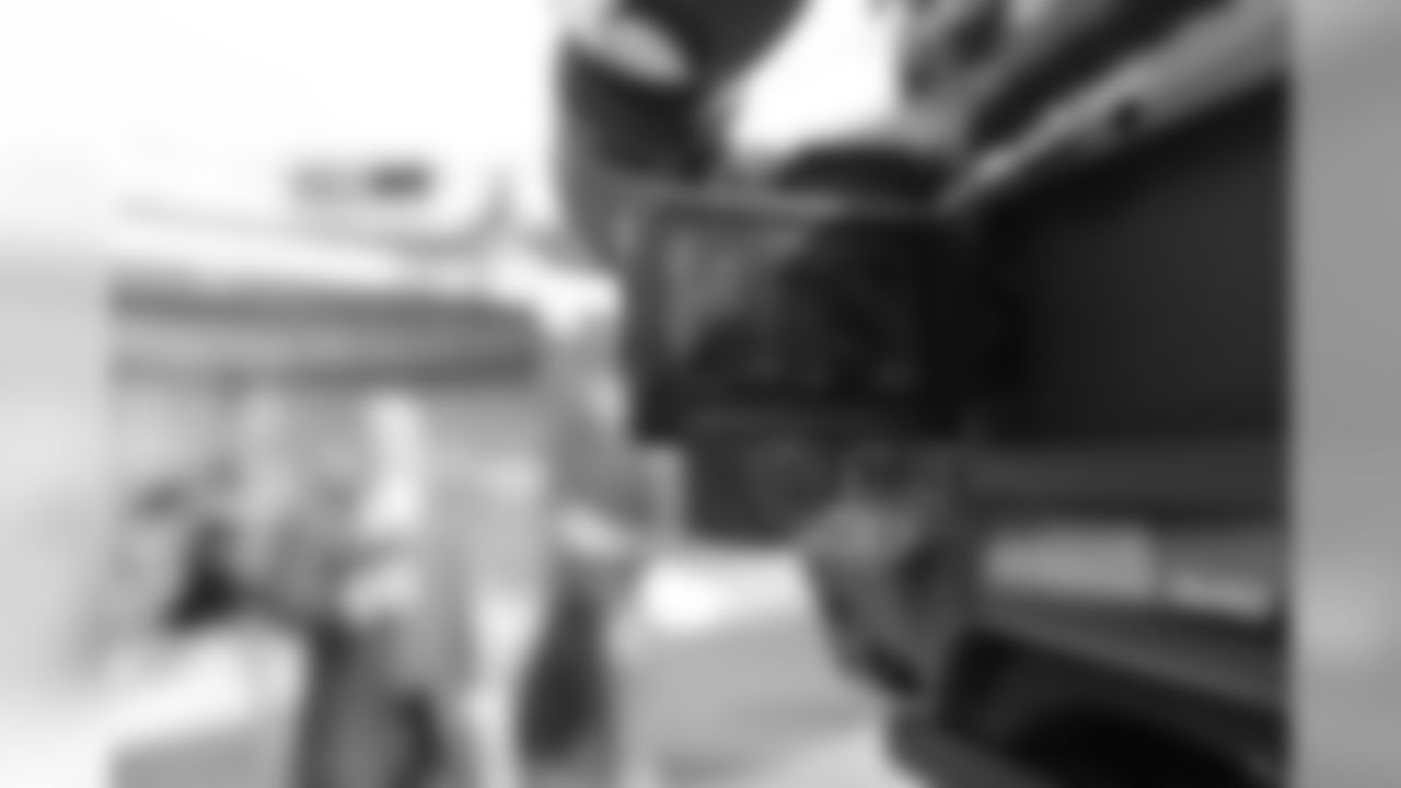 A behind-the-scenes look at the shooting of Broncos TV On Site: Home vs. Houston.