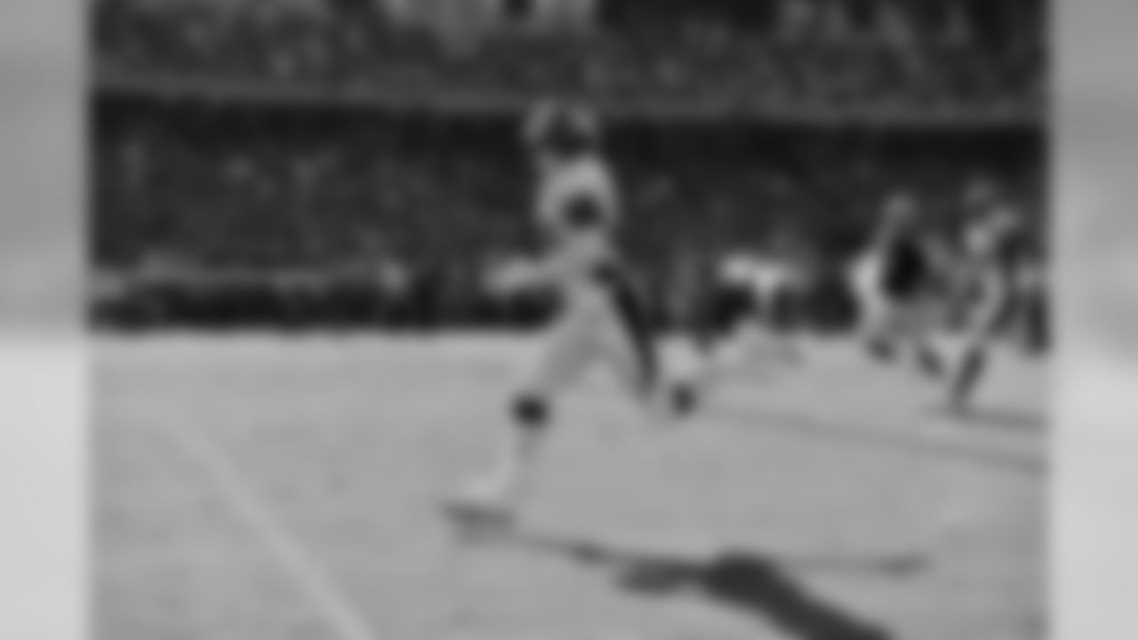 Chris Harris Jr., CB