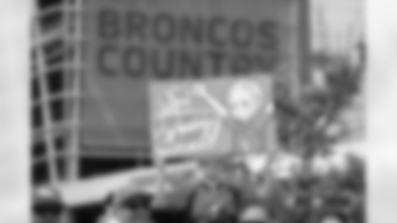 A Broncos fan holds up a sign at the players' stadium entrance before the game against the Kansas City Chiefs during the game at Broncos Stadium at Mile High in Denver, Colorado, October 01, 2018.
Photo by Gabriel Christus