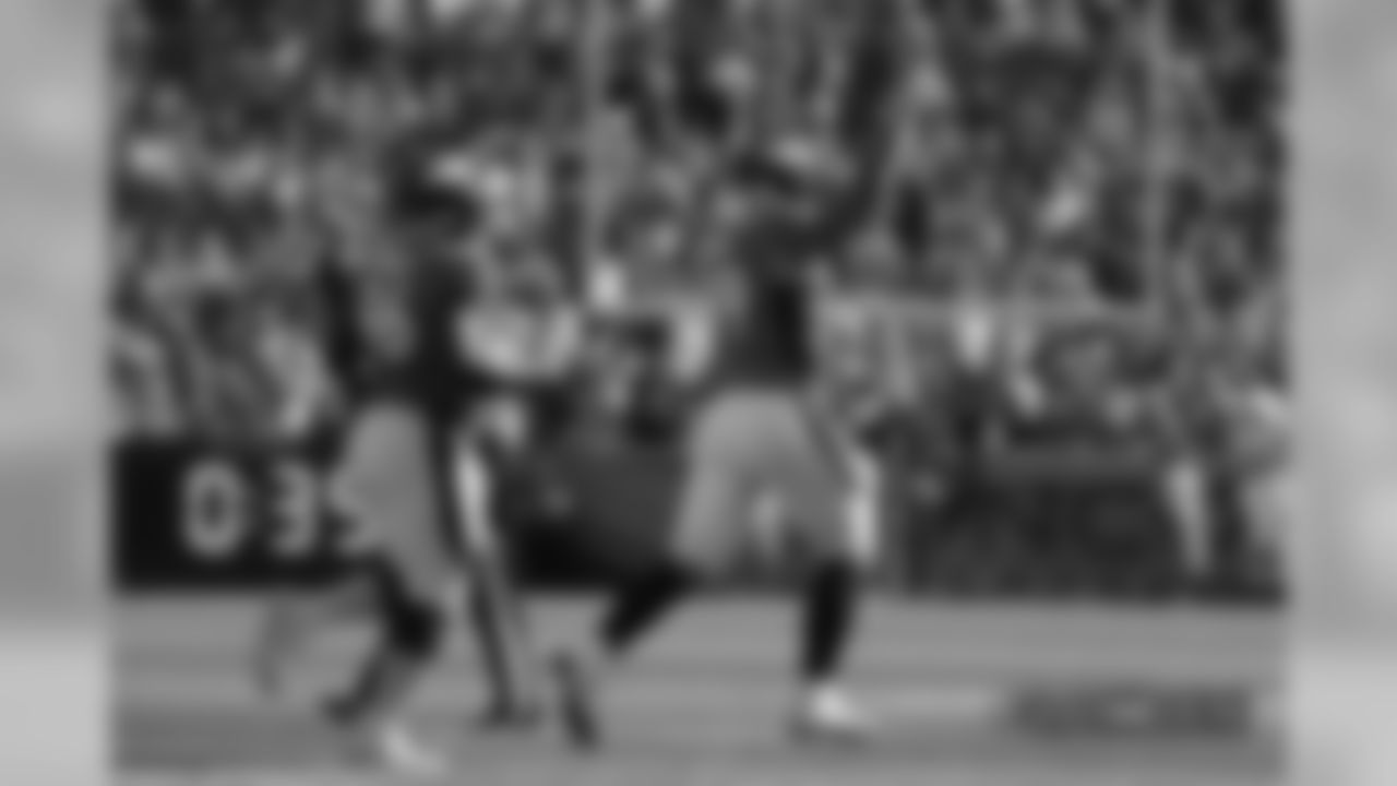 Denver Broncos action against the Oakland Raiders during the game at Broncos Stadium at Mile High in Denver, Colorado, September 16, 2018.
Photo by Gabriel Christus