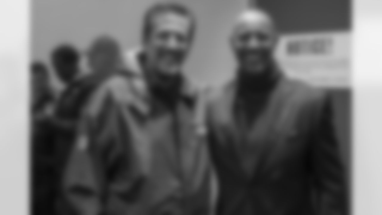 Denver Broncos quarterback coach Greg Knapp with NFL Hall of Fame wide receiver James Lofton prior to the NFL game between the Kansas City Chiefs and the Denver Broncos at Arrowhead Stadium in Kansas City, Mo. December 25, 2016.