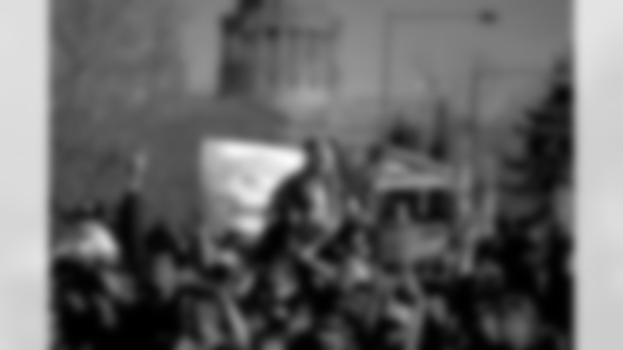 Denver: An estimated 650,000 fans turned out along 17th Street, Broadway and Civic Center Park to cheer on the Broncos during their Championship Parade, the day after returning from the Super Bowl.