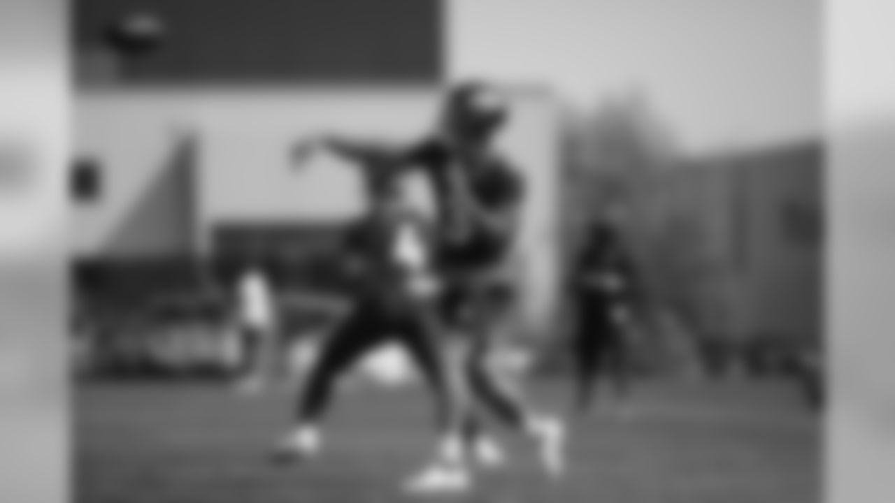 Drew Lock throws a pass during practice for early reports at UCHealth Training Center on August 10, 2020. (Photo by Ben Swanson)