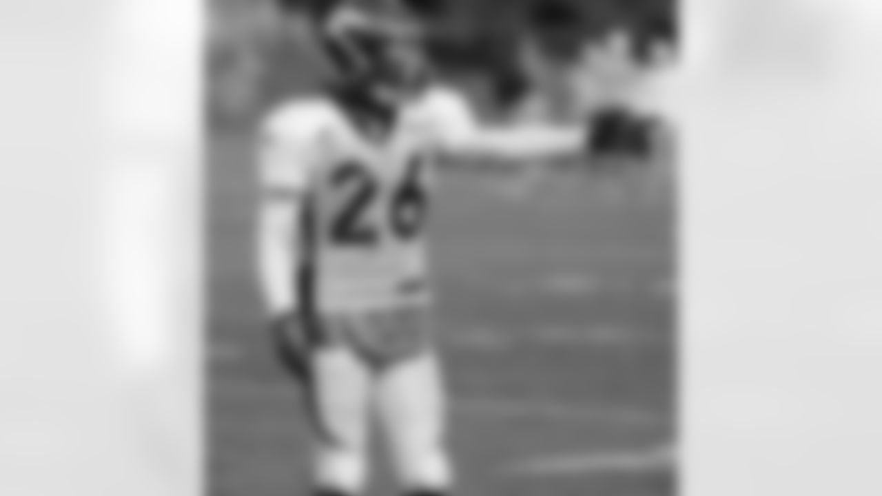 S Rahim Moore gets ready for a drill.