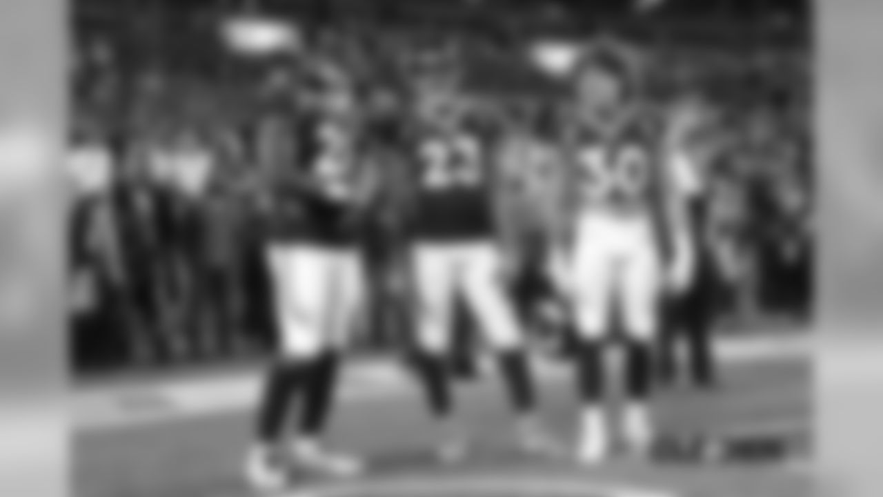 A look at the Broncos' pregame preparation ahead of their Saturday night game against the Cleveland Browns.