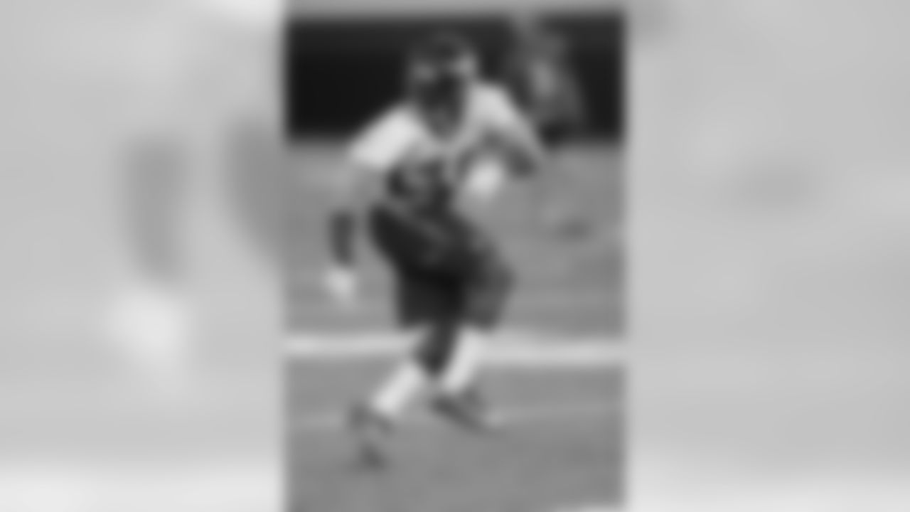 CB Taurean Nixon