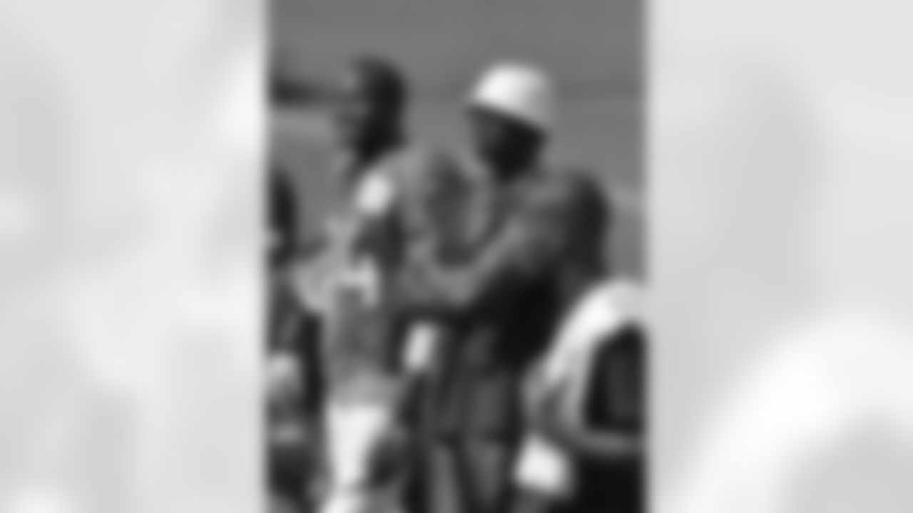 CB Champ Bailey talks to former Broncos safety Brian Dawkins.