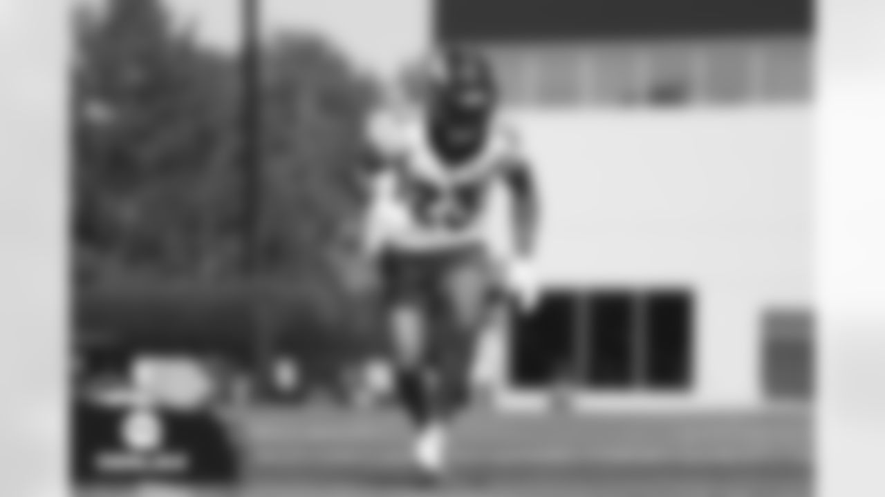 Kyle Fuller during practice on Wednesday, September 15, 2021 at UCHealth Training Center in Englewood, Colorado.
Photo by Gabriel Christus