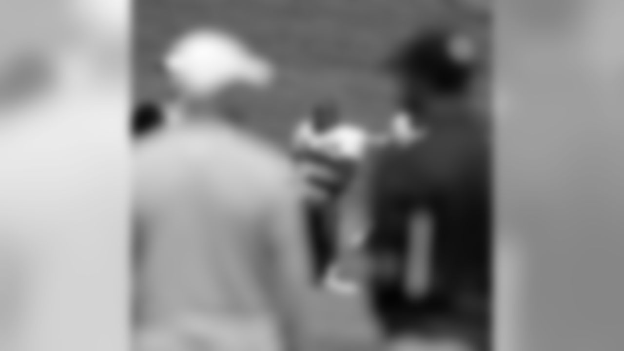 DE DeMarcus Ware