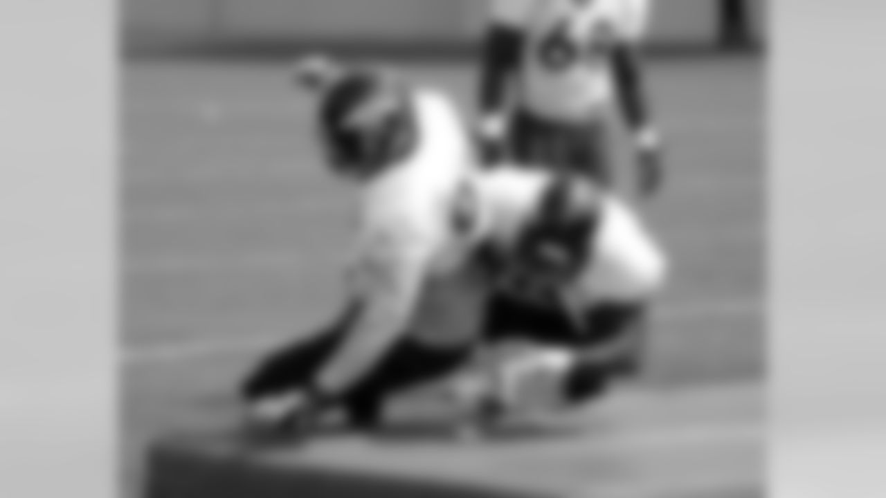 DE Malik Jackson and DE Quanterus Smith