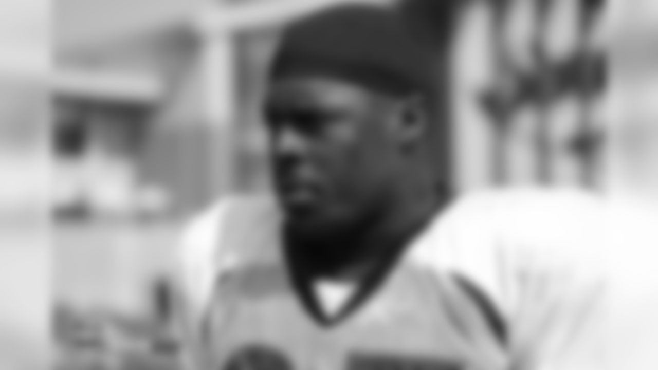 Defensive tackle DeShawn Williams (93) during the ninth day of training camp on August 7, 2018, at UCHealth Training Center.