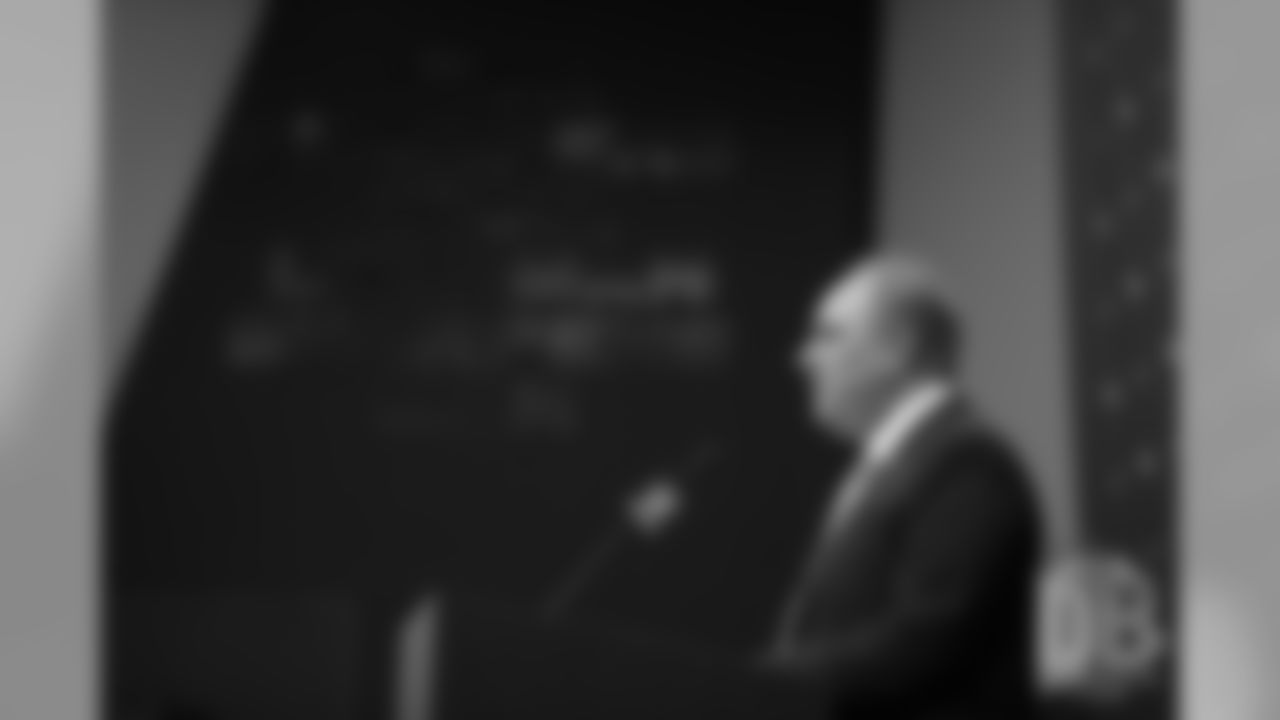 Head Coach Vic Fangio speaks at his introductory press conference on January 10, 2019.
Photo by Gabriel Christus
