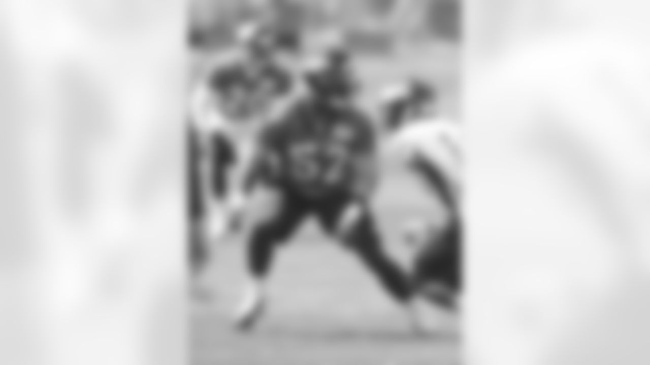 LB Jerrell Harris