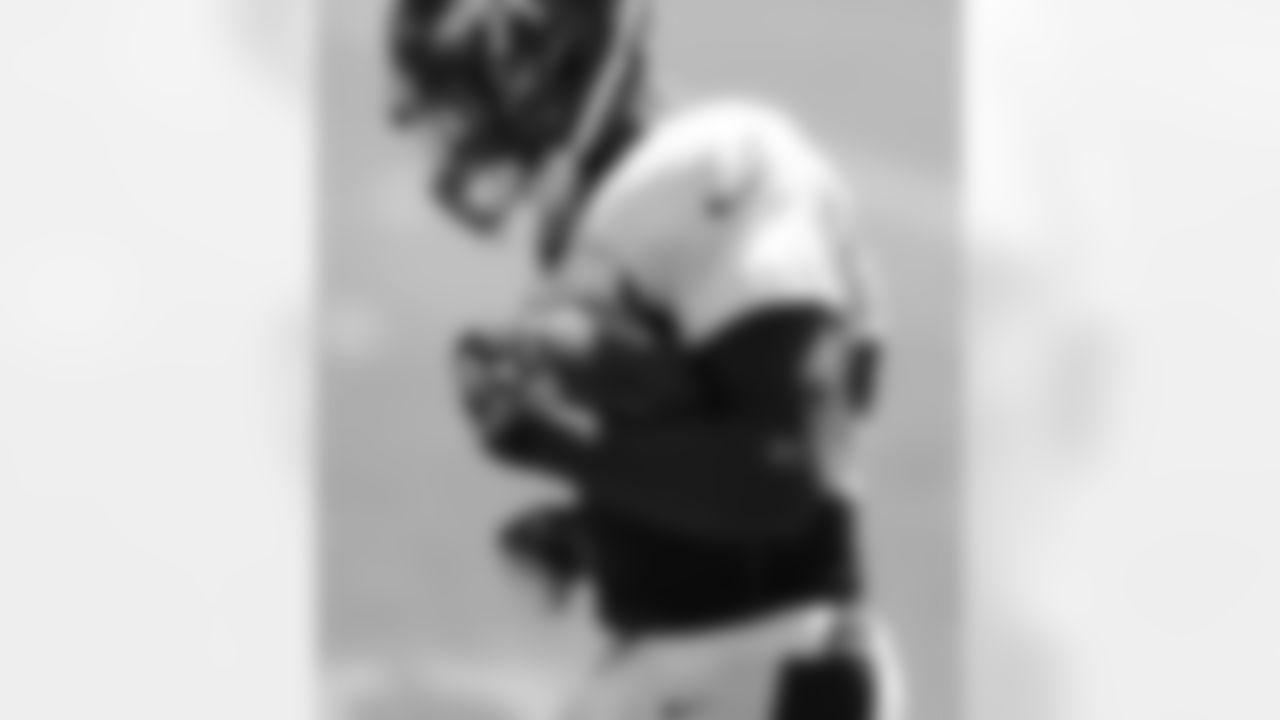 RB Ronnie Hillman carries the ball.