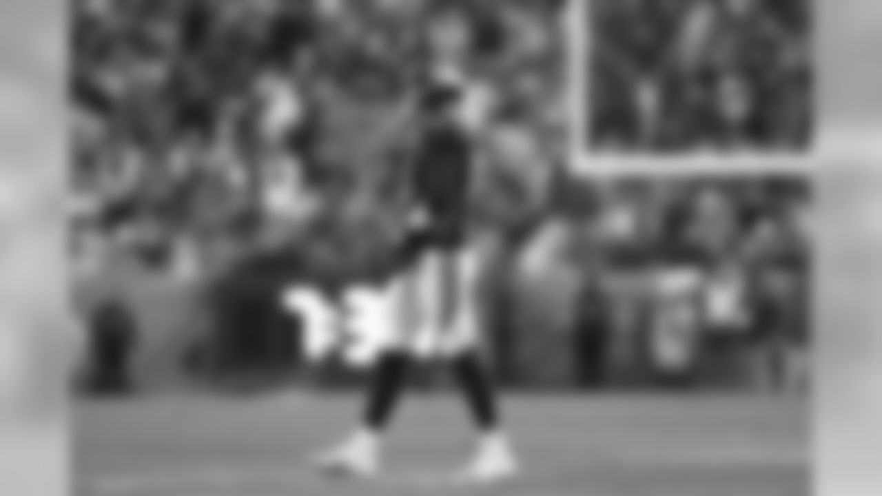 Denver Broncos quarterback Drew Lock (3) during the NFL game against the Los Angeles Chargers at Empower Field at Mile High in Denver, Colorado, December 01, 2019.
Photo by Gabriel Christus