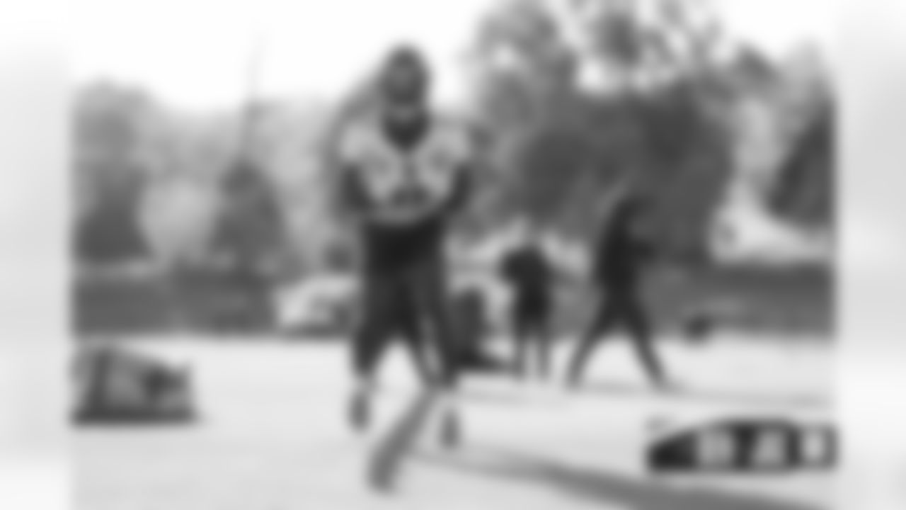 Marlon Mack during practice on Wednesday, October 26, 2022 at Harrow School in London, Colorado.
Photo by Gabriel Christus/Denver Broncos