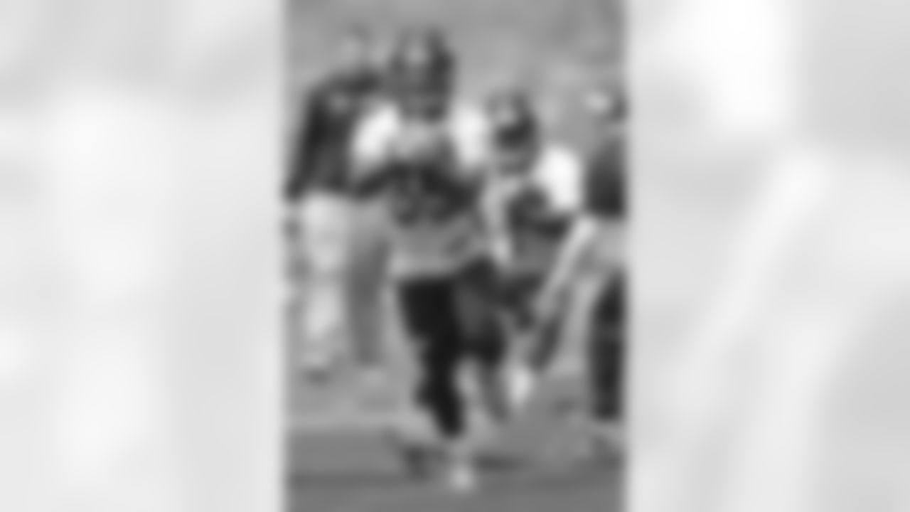 RB Kapri Bibbs
