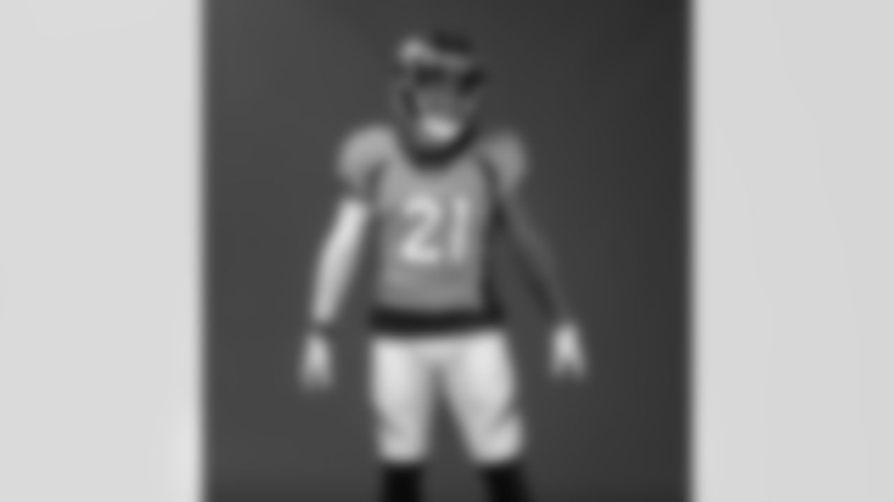 Ronald Darby poses for a portrait on media day on June 14, 2021. Photo by Gabriel Christus