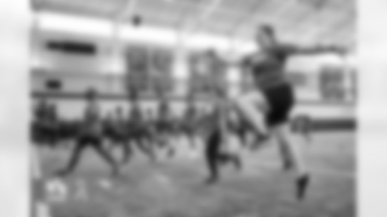 Military members compete at the USAA Salute to Service Boot Camp at UCHealth Training Center in Englewood, Colorado on August 25, 2022. (Photo by Ben Swanson)