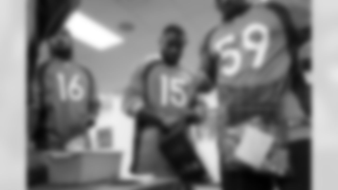 In recognition of Domestic Violence Awareness Month, Broncos players McTelvin Agim, Javon Patterson, Tyrie Cleveland, Tim Patrick, De'Mornay Pierson-El and Malik Reed wrote notes to and assembled 200 care packages for survivors of domestic violence.