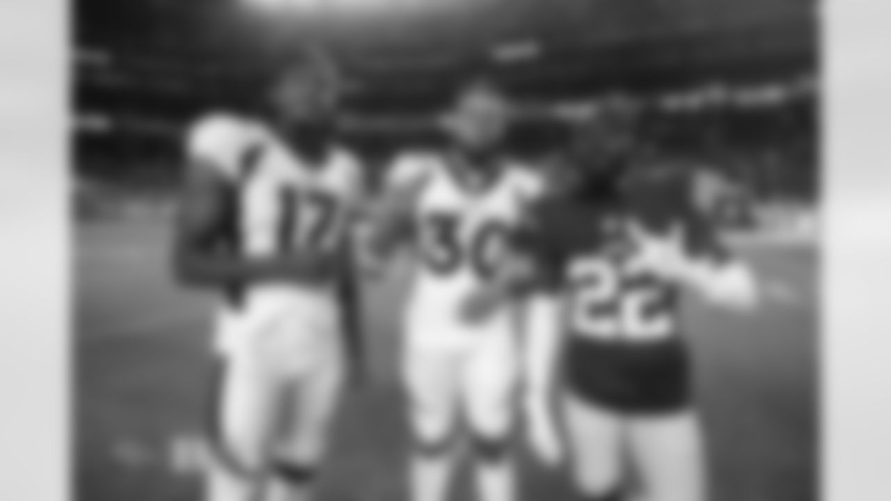 Lil'Jordan Humphrey, Caden Sterns and D'Shawn Jamison during the Broncos' preseason Week 2 game against the San Francisco 49ers at Levi's Stadium in Santa Clara, California on August 19, 2023. Photo by Gabriel Christus / Denver Broncos