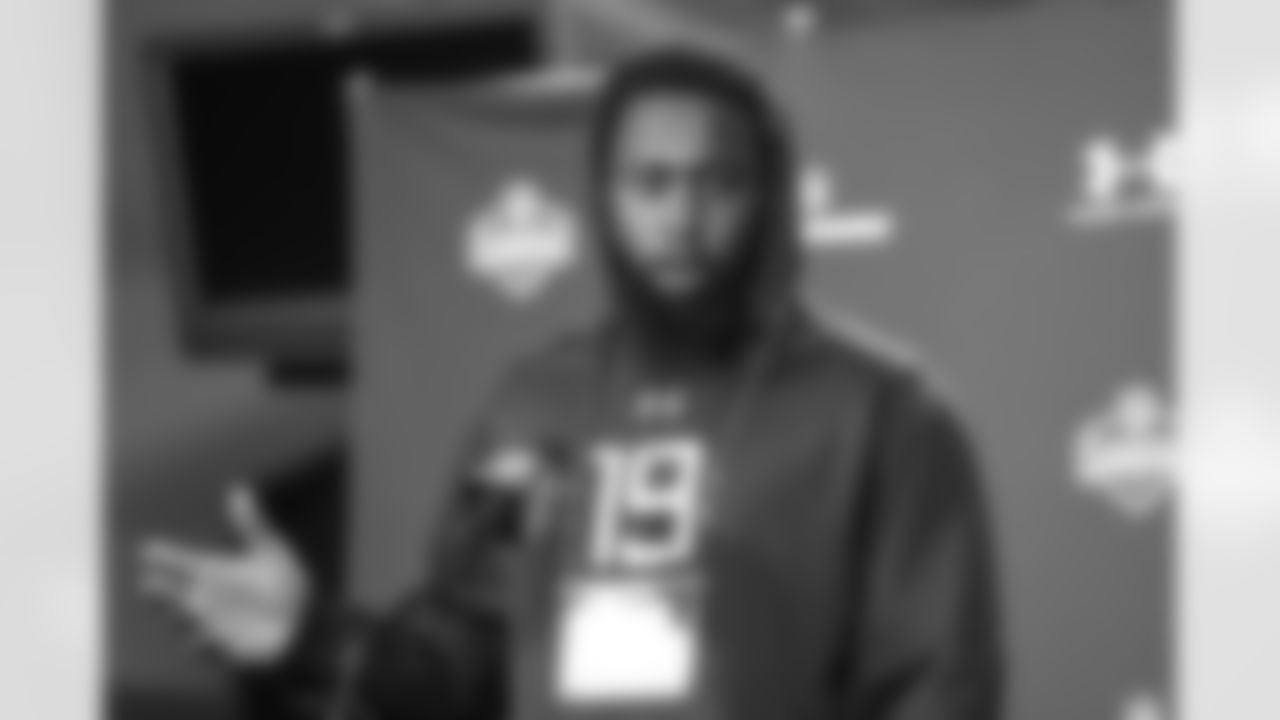 Clive Walford - Miami tight end