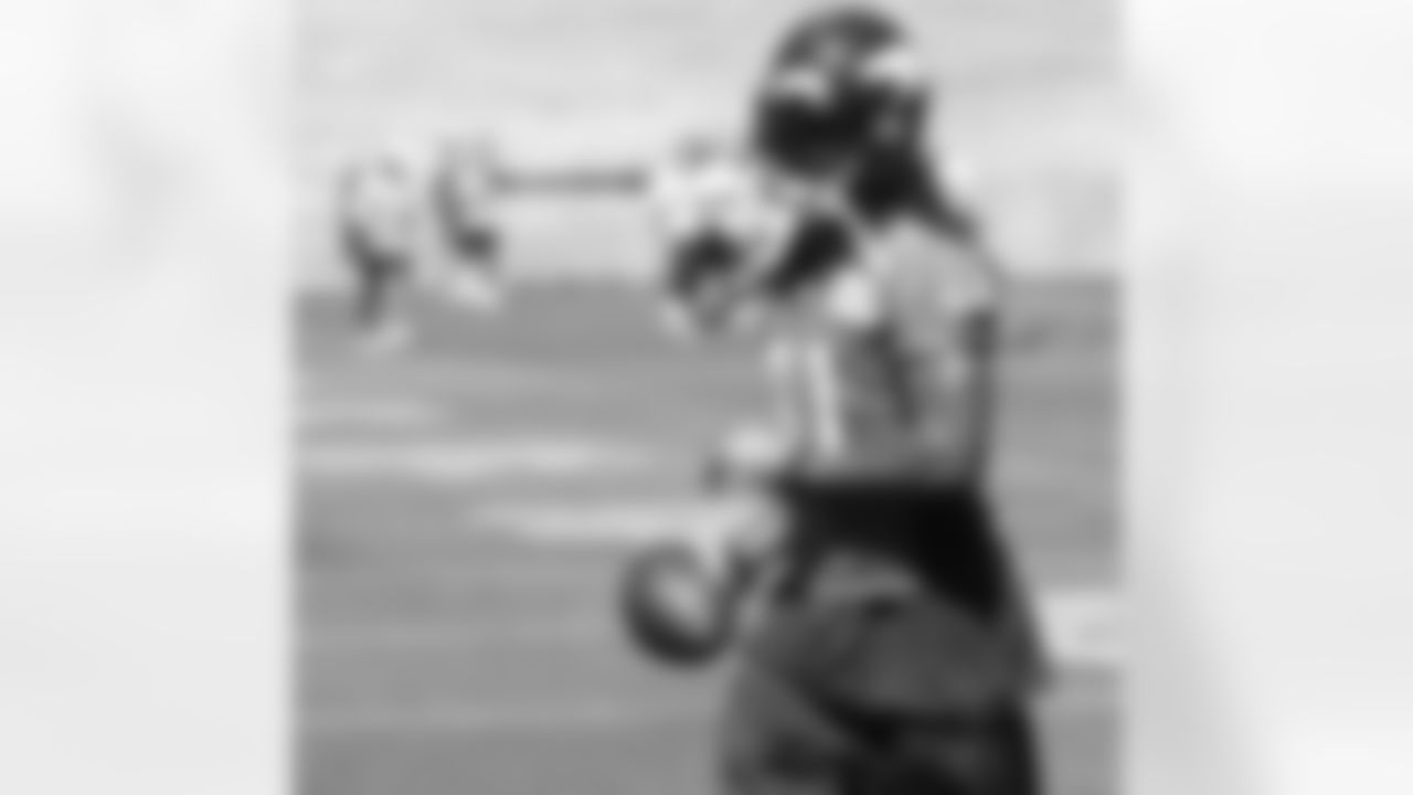 CB Omar Bolden