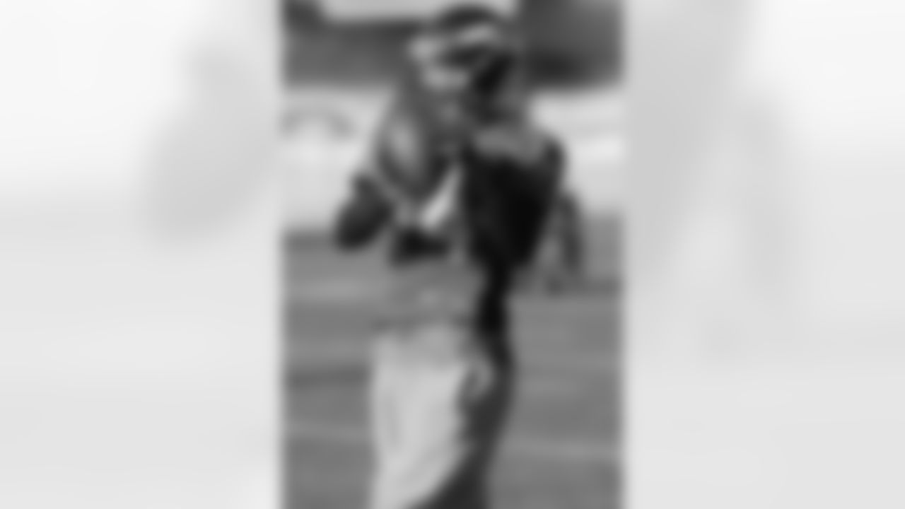 Stokley comes down with a reception.