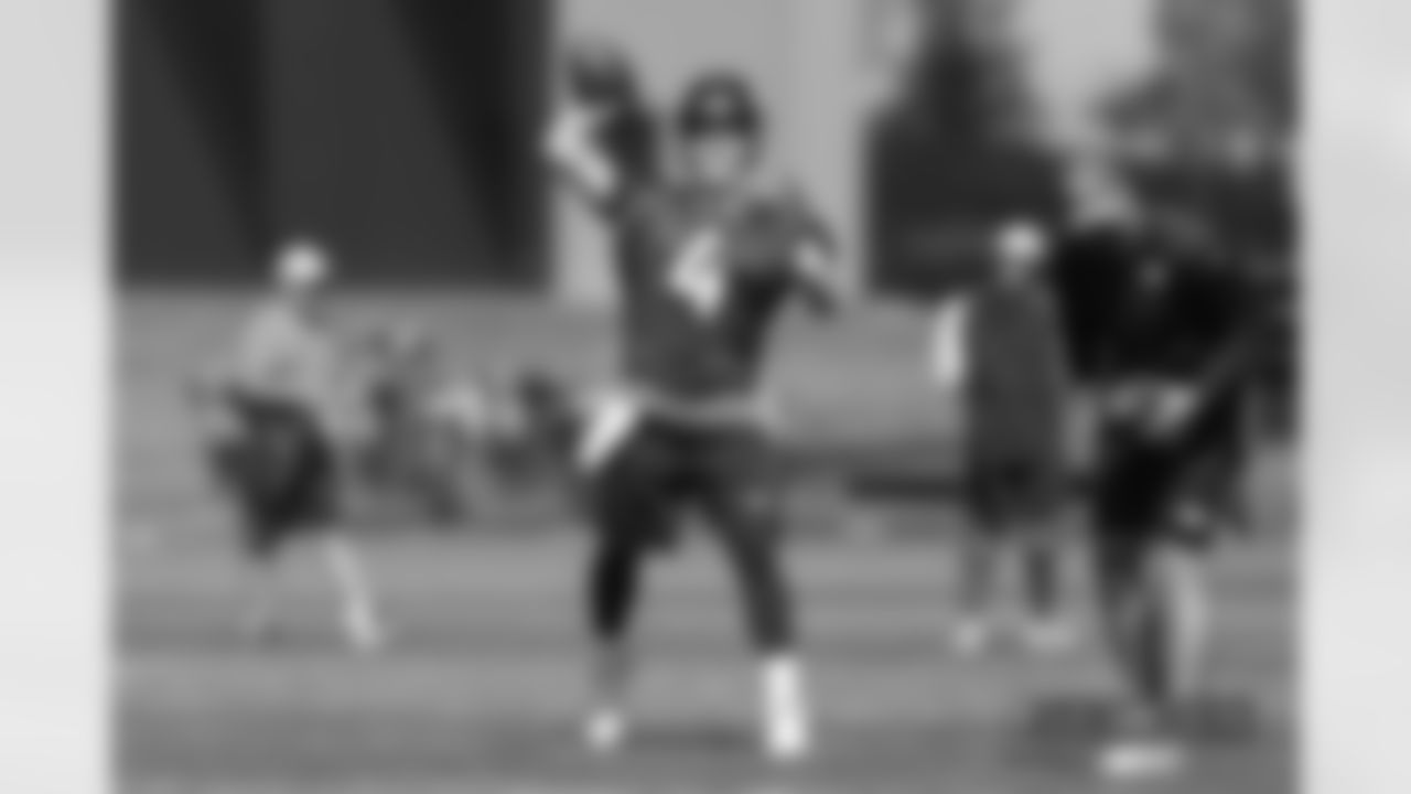Case Keenum during a practice at UCHealth Training Center on September 7, 2018.