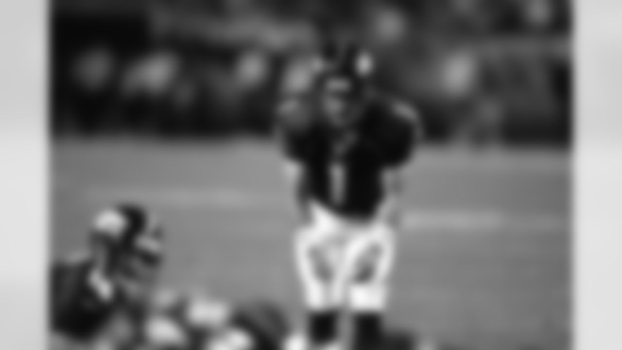 Jason Elam prepares to attempt a field goal against the New York Giants at Invesco Field at Mile High in Denver, CO on September 10, 2001.