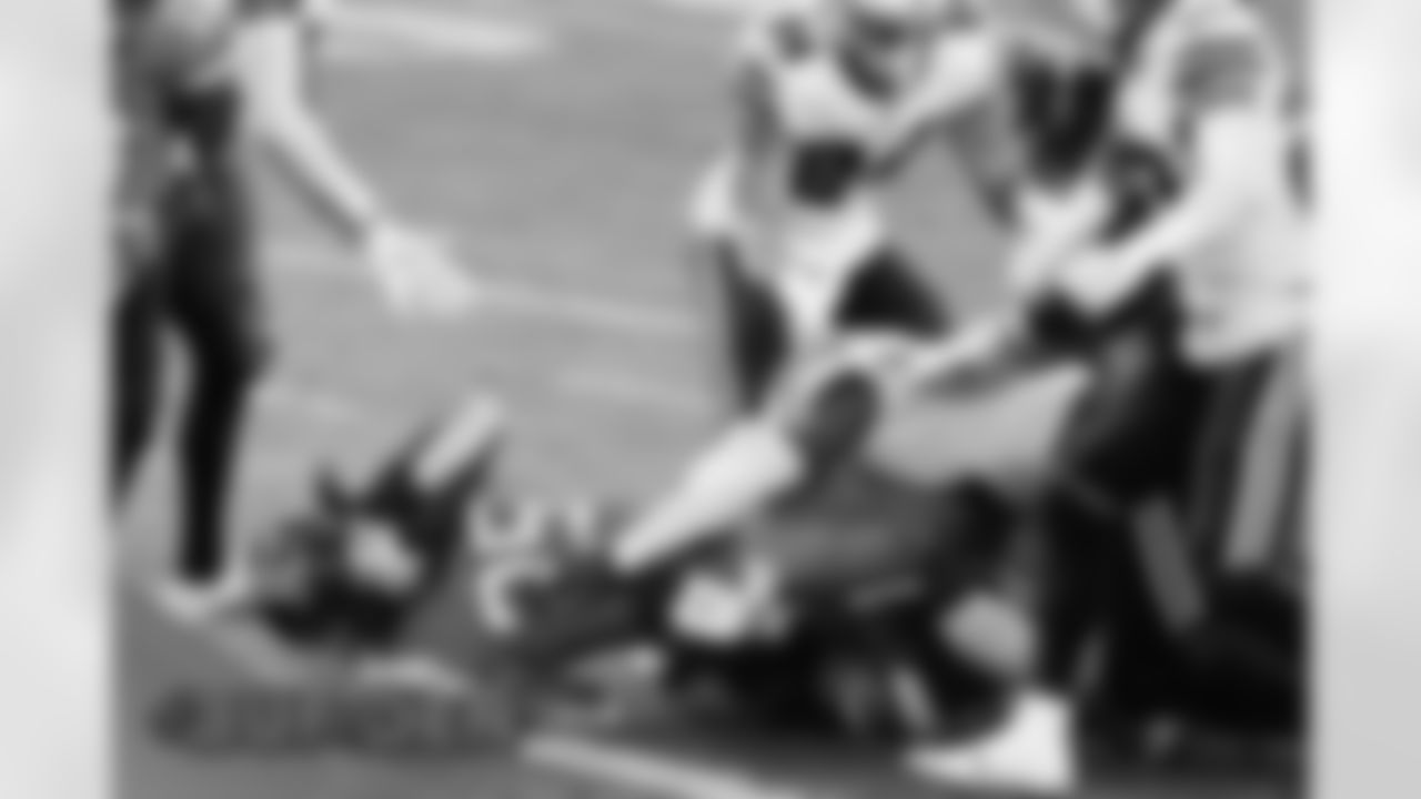 Denver Broncos running back Melvin Gordon III (25) scores a touchdown during the NFL game against the Buffalo Bills at Empower Field at Mile High in Denver, Colorado, December 19, 2020.
Photo by Eric Bakke