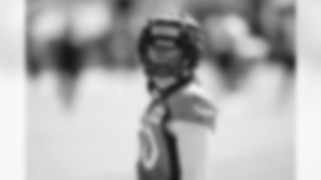 Jonas Griffith during an acclimation practice before the start of training camp at Centura Health Training Center on July 27, 2023 in Englewood, Colorado. Photo by Ben Swanson / Denver Broncos