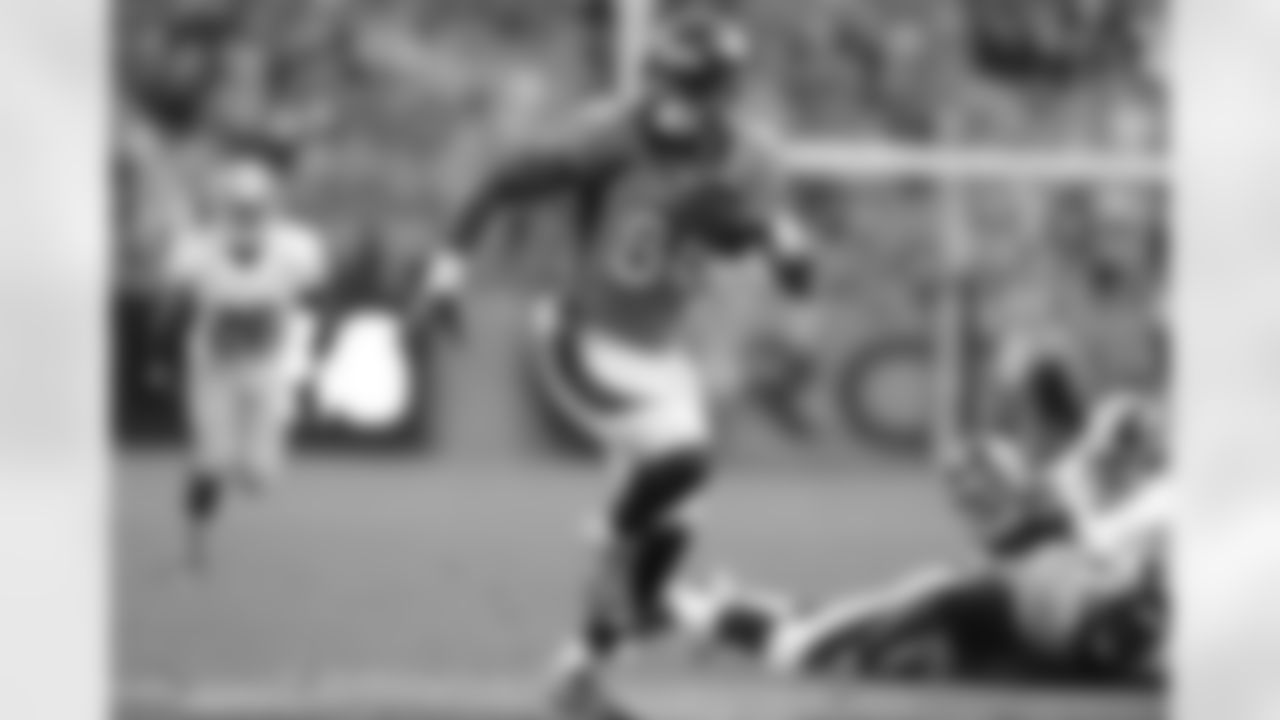 2013 Stats: 86 catches for 1,317 yards, 12 touchdowns