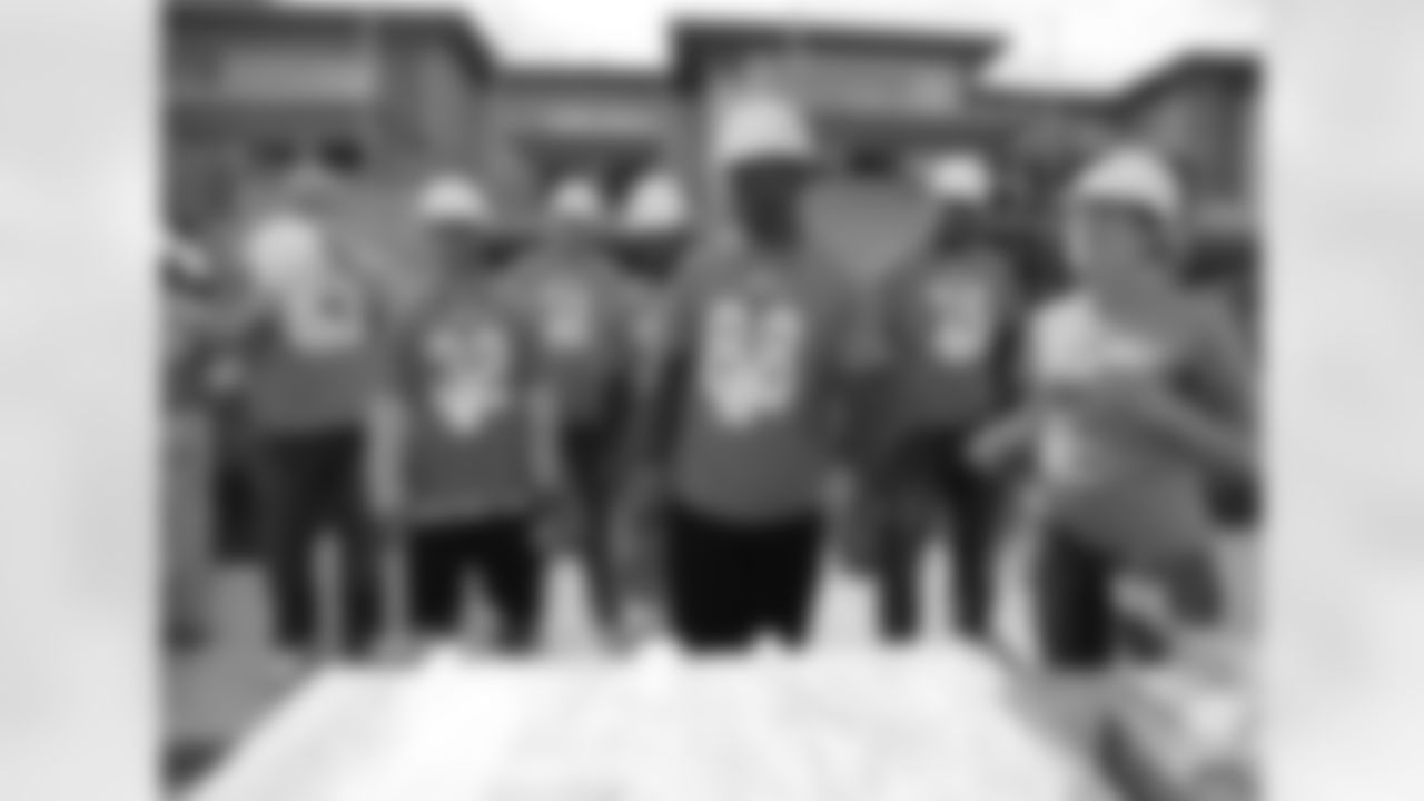 Tony Carter, Demaryius Thomas, Chris Clark, Ben Garland, Paul Cornick and Omar Bolden